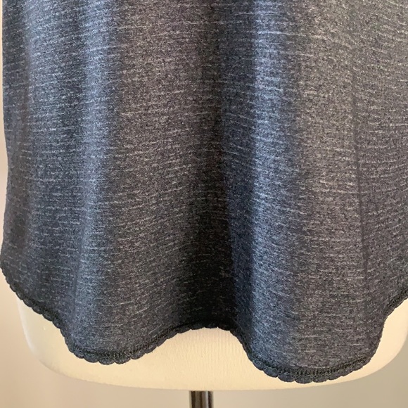 🍋lululemon 105 F Singlet *Silver Tank - Picture 5 of 9